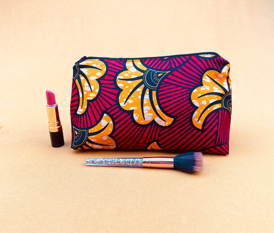 Red cosmetic bag / wash bag (triangular)